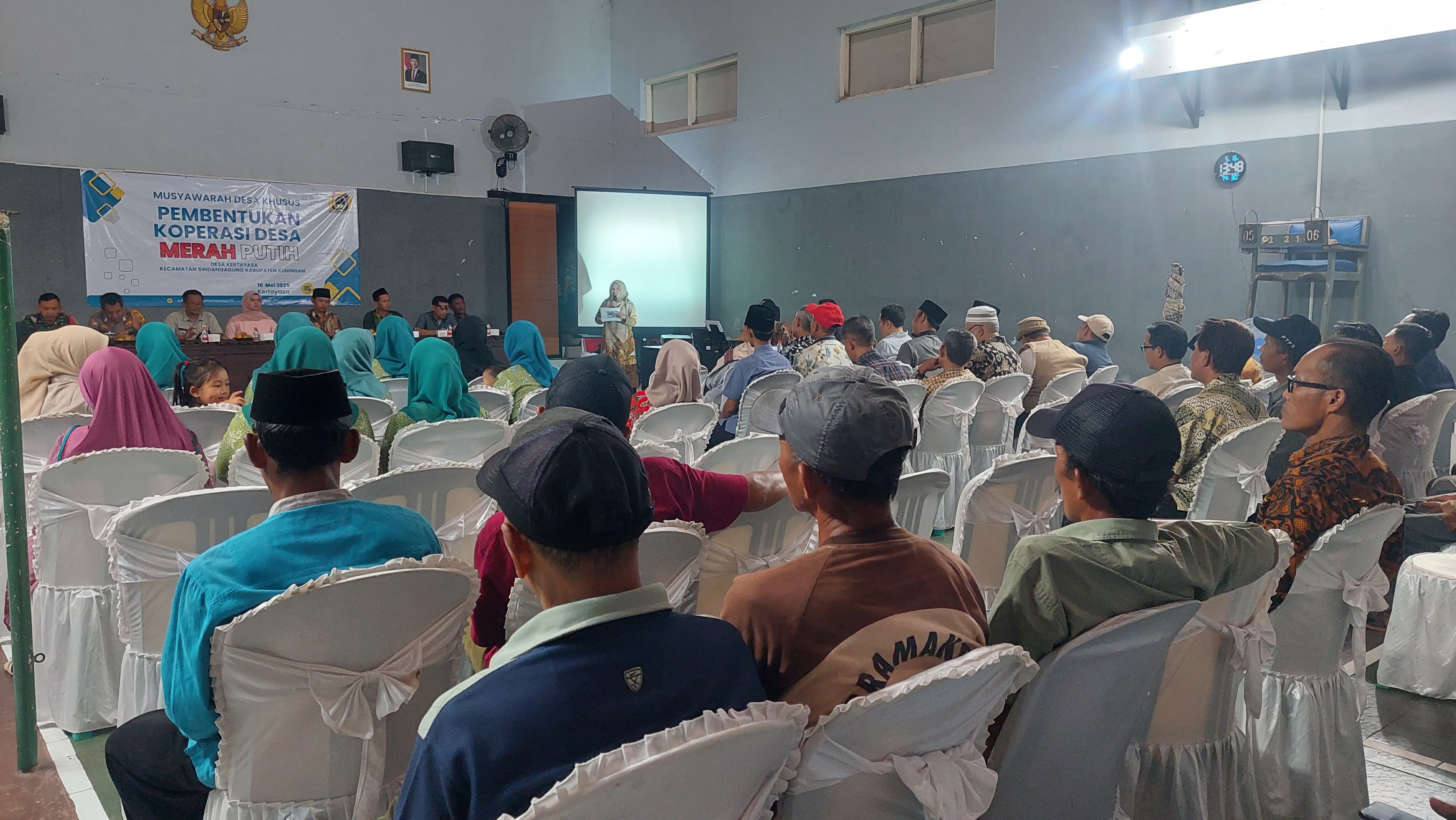 Pelaksanaan Musyawarah Desa Khusus (Musdesus) Pembentukan Koperasi Desa Merah Putih Kertayasa