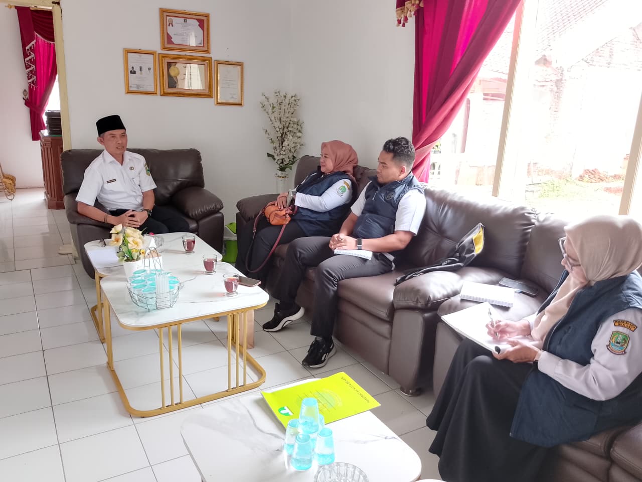 Kunjungan Studi Lapang Inovasi Pengelolaan Sampah Bapelitbangda Kota Bekasi ke Pemerintah Desa Kertayasa