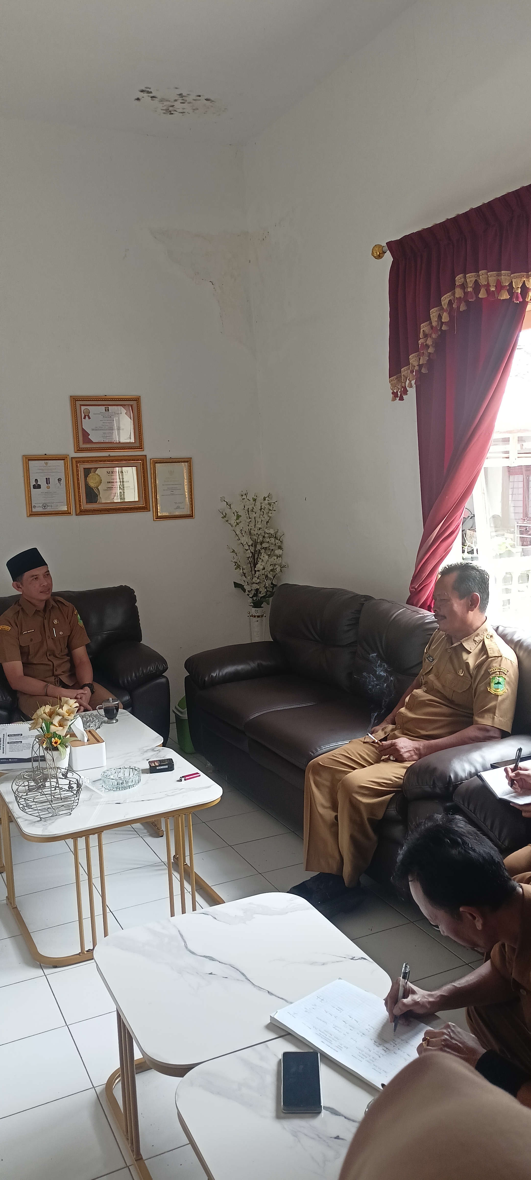 Kunjungan Pemerintah Desa Sukadana Kecamatan Cibeureum Kabupaten Kuningan dalam rangka Pembelajaran dan Diskusi tentang Pengelolaan Sampah di Desa